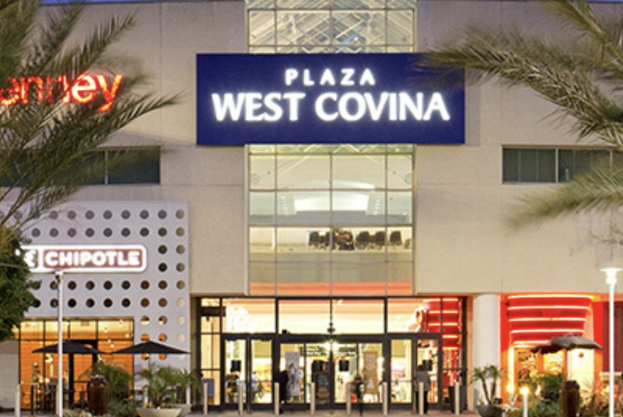 Live Shopping At Plaza West Covina